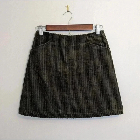 Vintage 90s Y2K Just for Wraps by Wrapper Dark Green Corduroy Mini Skirt Sz 5 6 - Picture 1 of 6